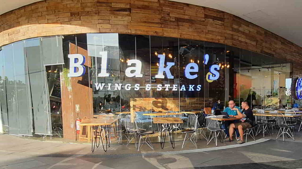 picture of blake's wings & steaks, restaurant in ayala feliz