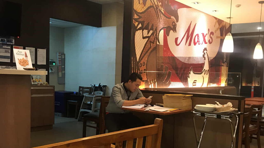 picture of max's restaurant, restaurant in ayala north exchange