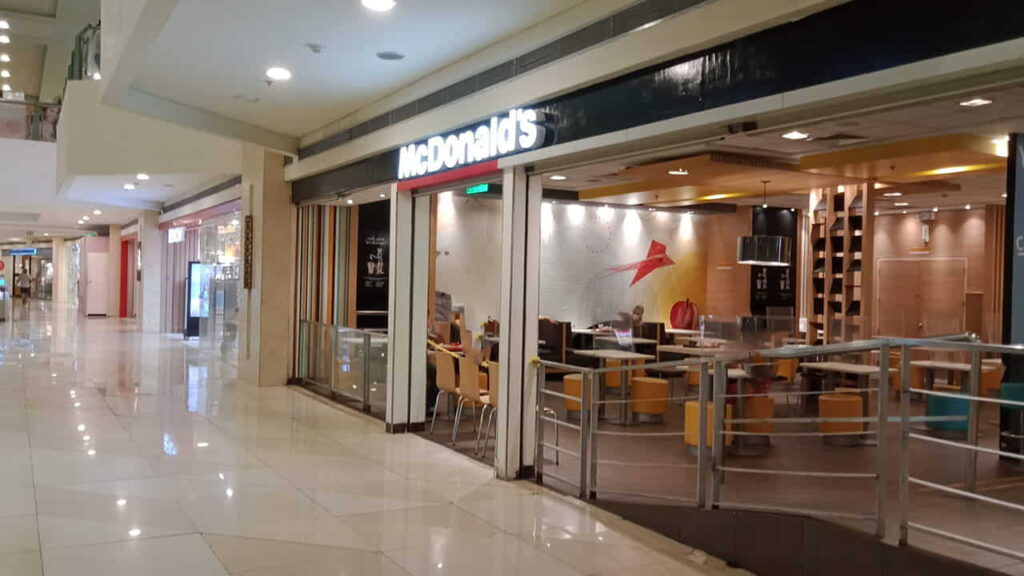 picture of mcdonald's trinoma m1, restaurant in trinoma