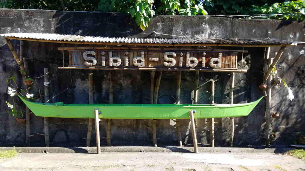 picture of sibid-sibid food park, restaurant in albay