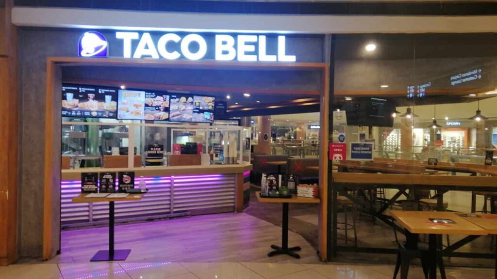 picture of taco bell trinoma, restaurant in trinoma