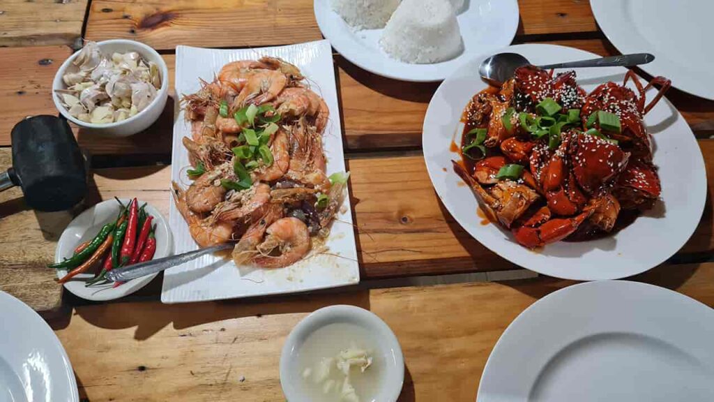 picture of unli crab and prawns by chef roel cruz - le rouelle croix, restaurant in malolos