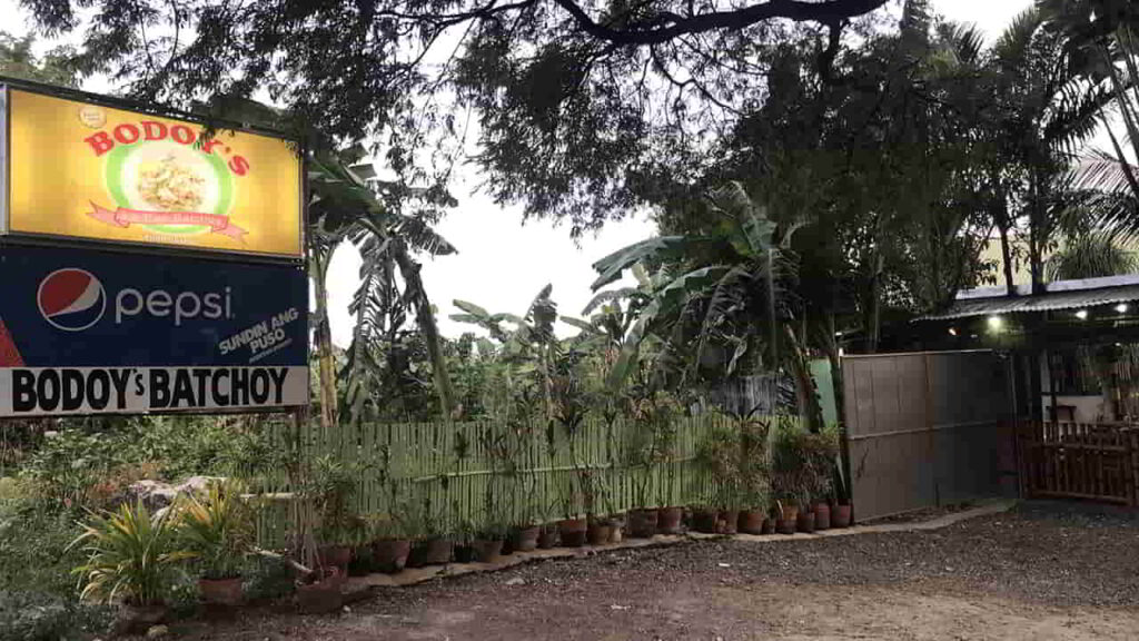 picture of bodoy's batchoy, restaurant in cordova cebu