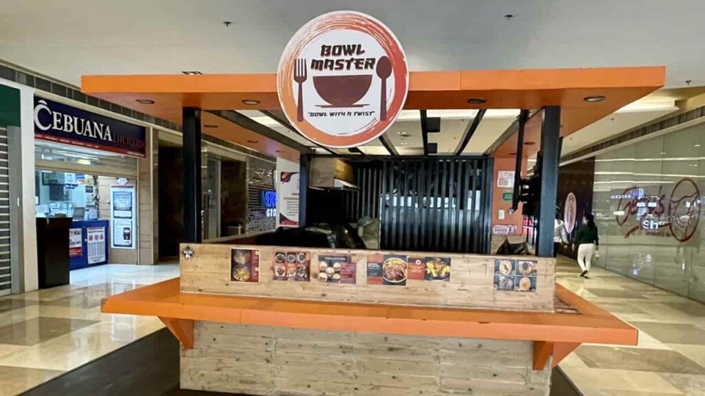 picture of bowl master, restaurant in double dragon