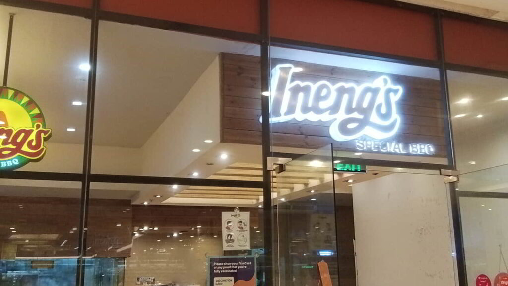 picture of giligan's, restaurant in fairview terraces