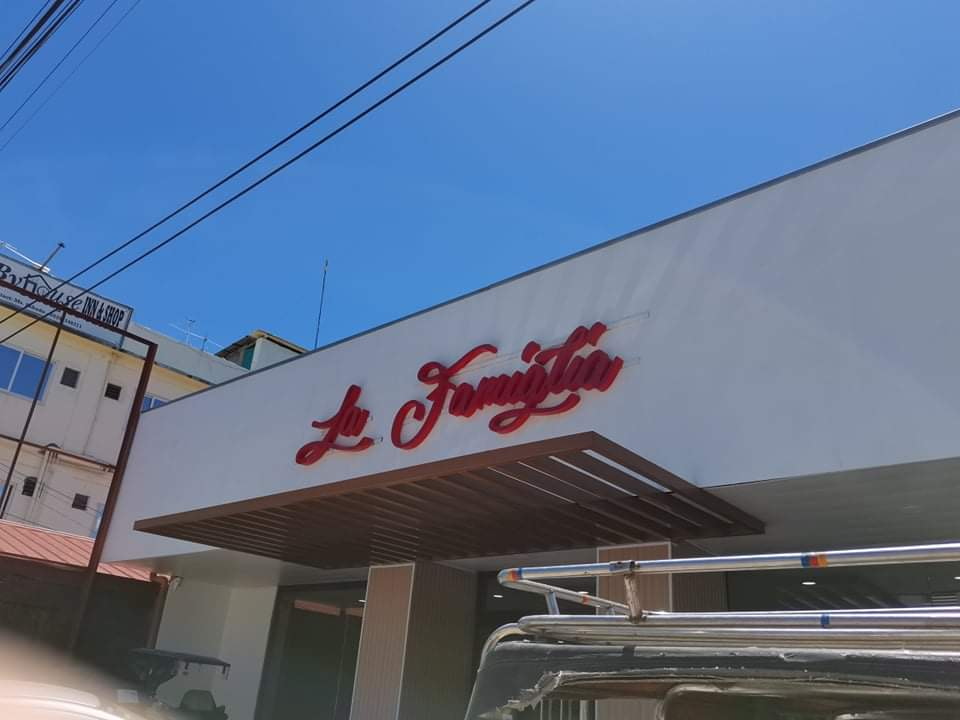 picture of la famiglia plaza - buffet, ala carte, live music - la union, restaurant in la union