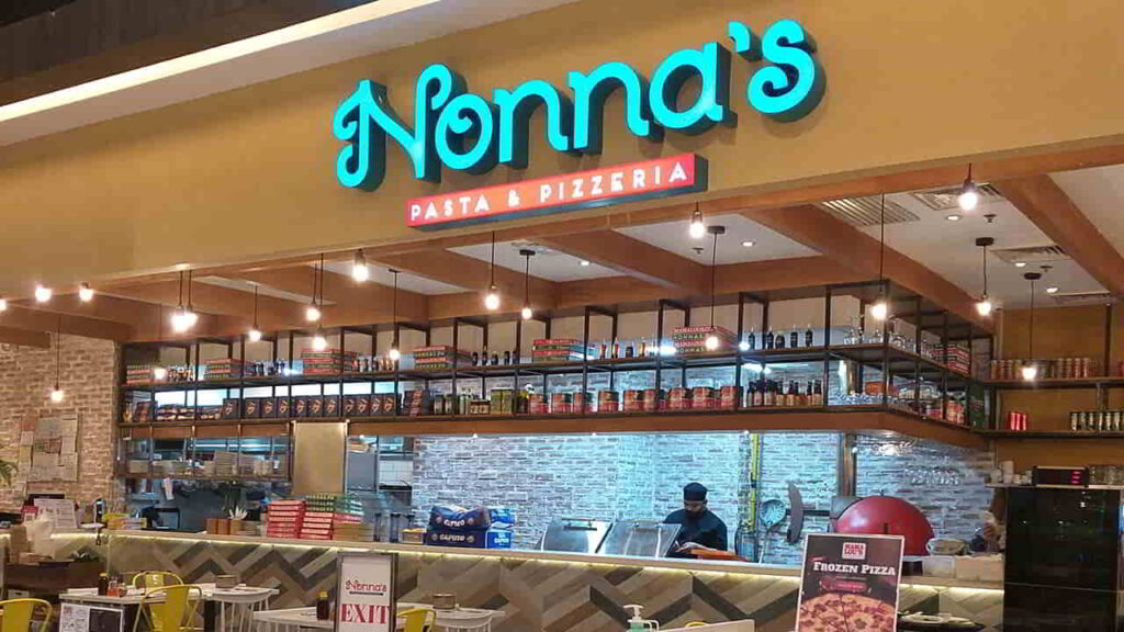 picture of mama lou’s italian kitchen - robinsons galleria, restaurant in galleria