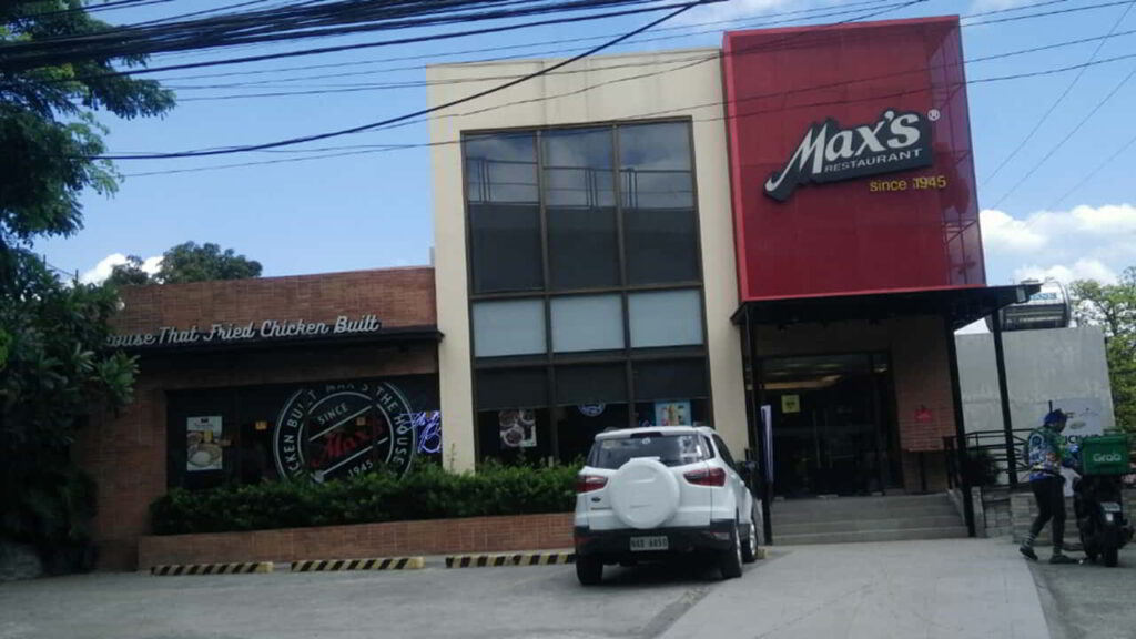 picture of max's restaurant commonwealth fairview, restaurant in fairview