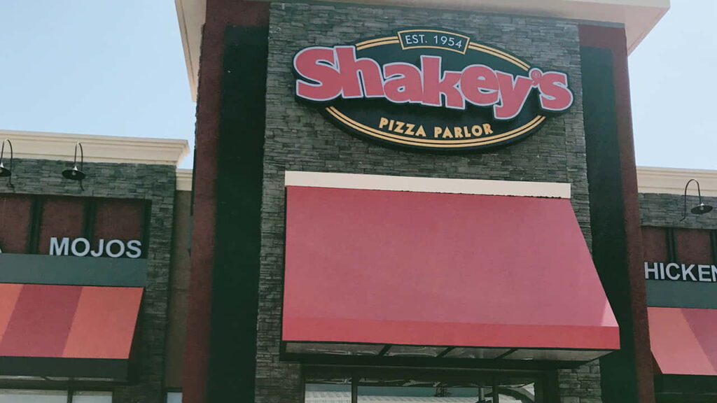 picture of shakey's, restaurant in lingayen