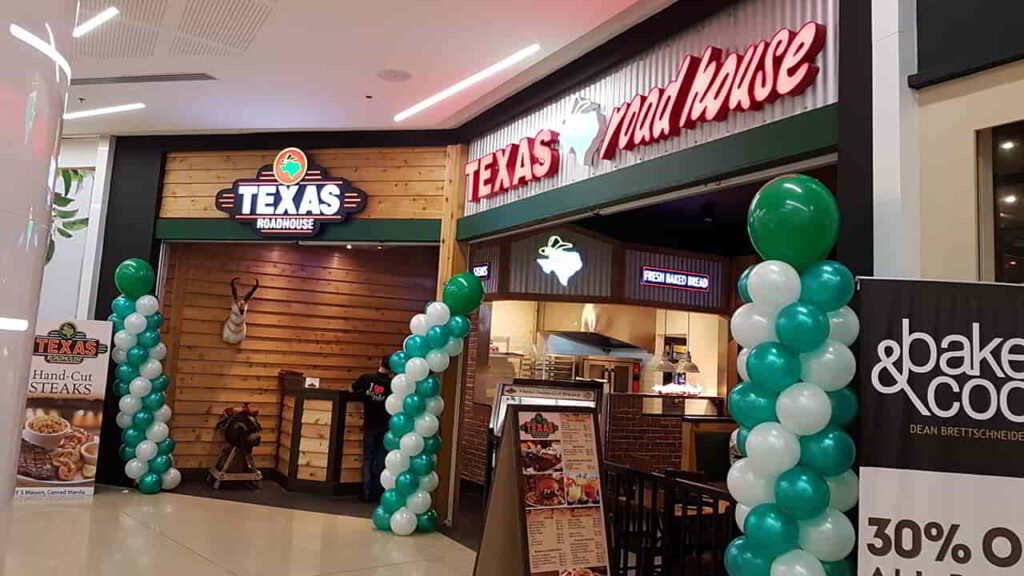 picture of texas roadhouse, restaurant in conrad manila