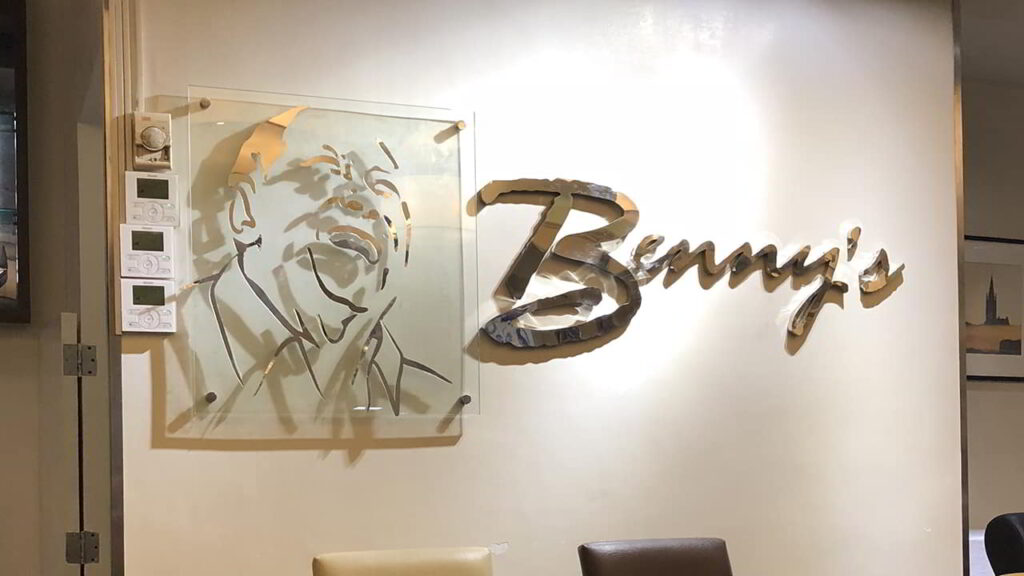 picture of benny's place, restaurant in manila peninsula