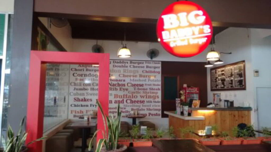 picture of big daddy's burger, restaurant in metrowalk