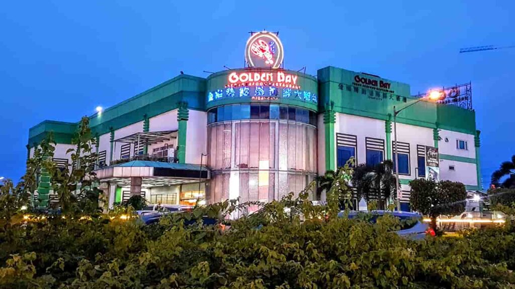 picture of golden bay fresh seafoods restaurant, restaurant in macapagal