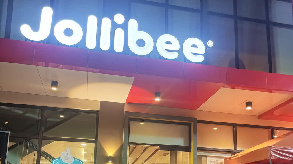 picture of jollibee naga magsaysay, restaurant in naga city