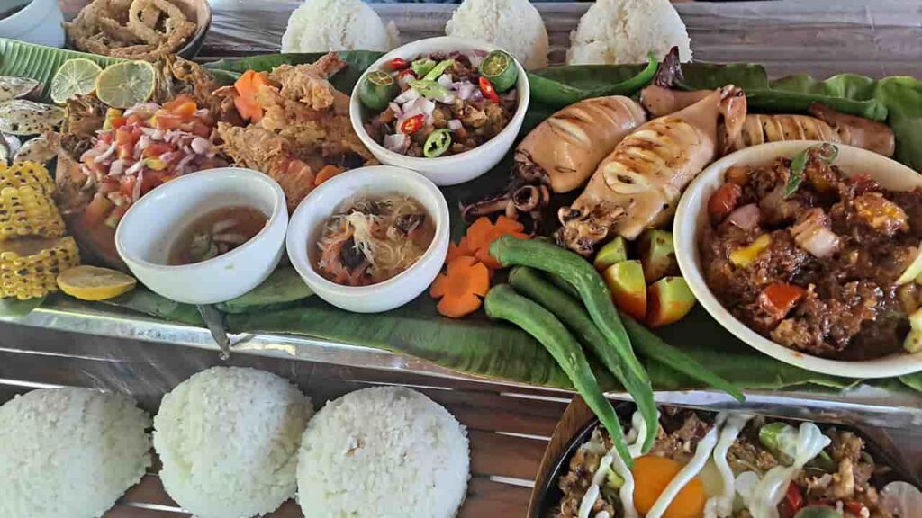 picture of kamayan food park main branch, restaurant in nueva ecija