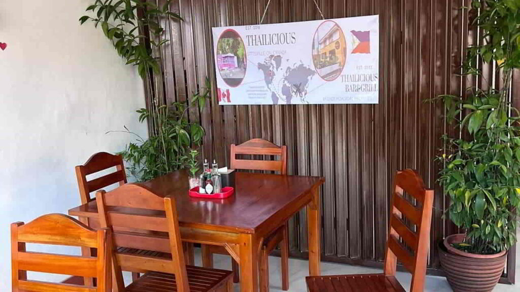 picture of thailicious bar&grill, restaurant in moalboal