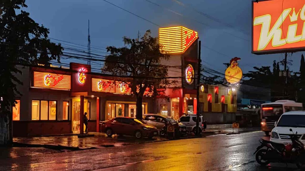 picture of andok's, restaurant in tacloban