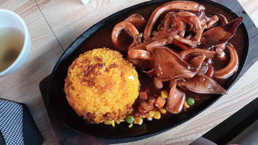 picture of asiong sizzling house, restaurant in quiapo