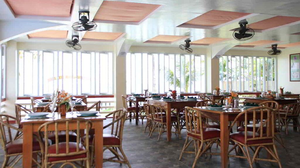 picture of badladz restaurant, restaurant in puerto galera