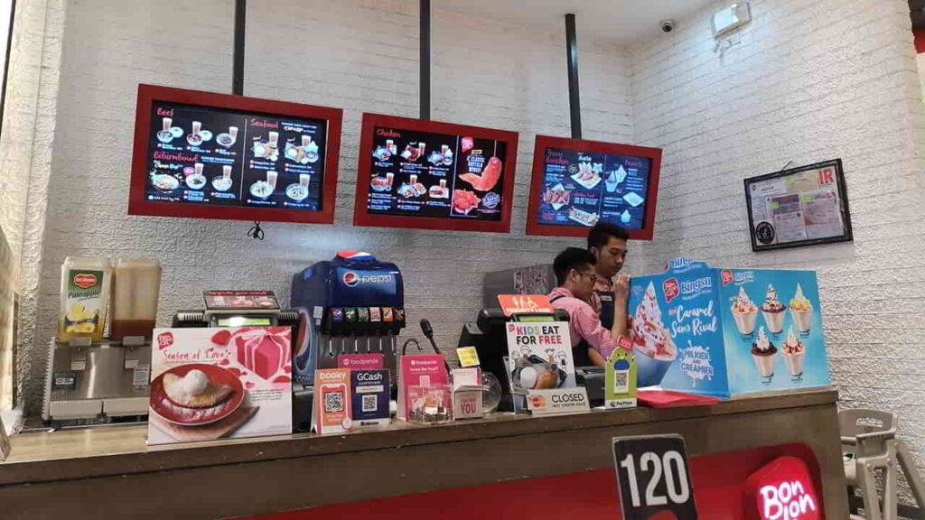 picture of bonchon chicken, restaurant in sm clark