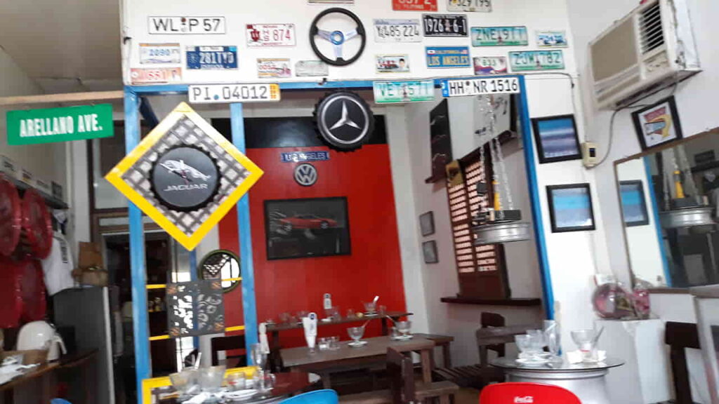 picture of halo-halo sa carwash, restaurant in taal batangas