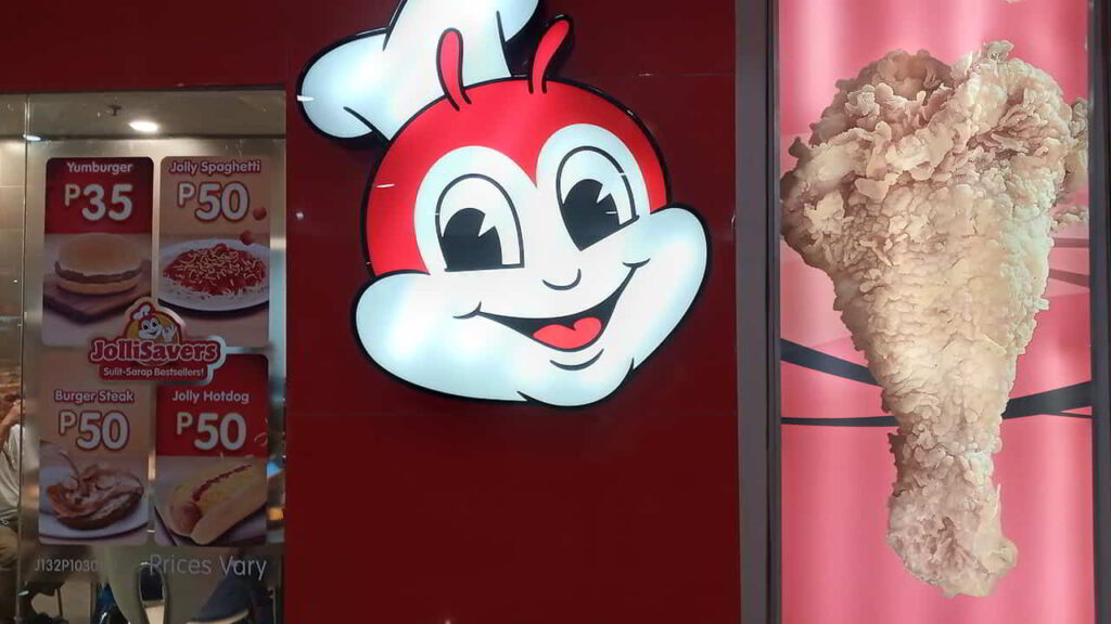 picture of jollibee, restaurant in quezon ave