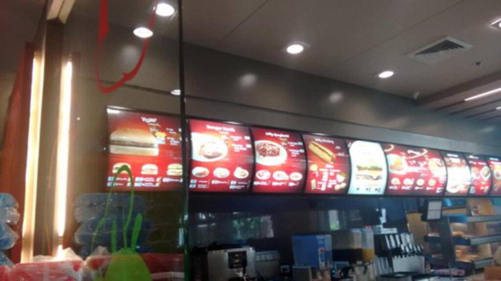 picture of jollibee - robinsons place antipolo, restaurant in robinsons antipolo