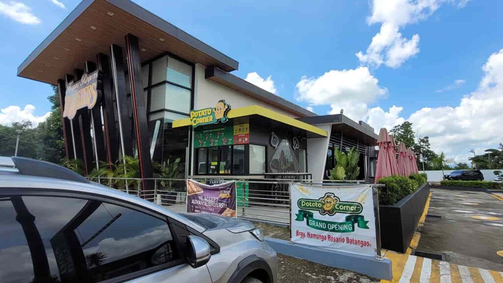 picture of kenny rogers roasters - rosario, restaurant in rosario batangas