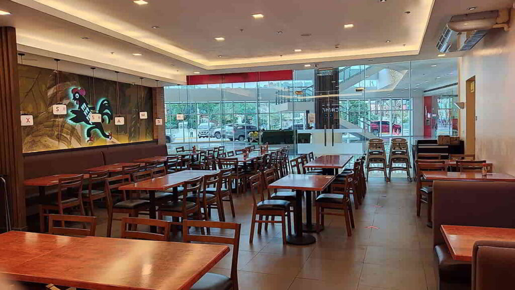 picture of max's restaurant sm city, restaurant in olongapo