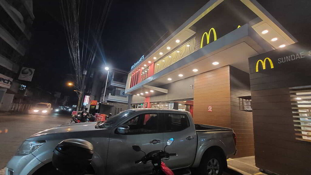 picture of mcdonald's san pablo plaza, restaurant in san pablo laguna