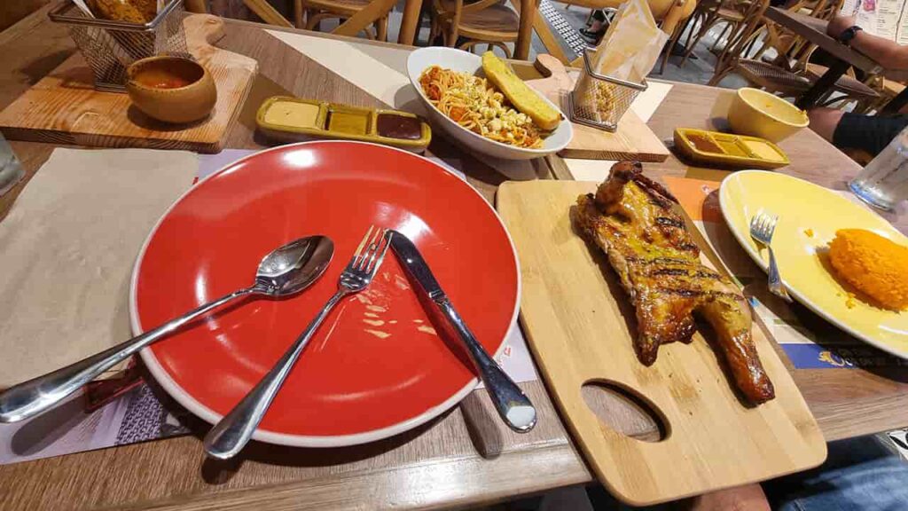 picture of peri-peri charcoal chicken and sauce bar sm bacoor, restaurant in sm bacoor