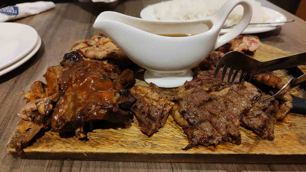 picture of tender bob's, restaurant in sm bacoor