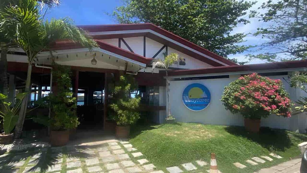 picture of the wayfarer bar & restaurant, restaurant in roxas city