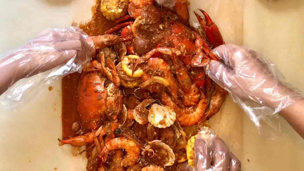 picture of fat crab seafood boil by golden crabs philippines, seafood restaurant in batangas city