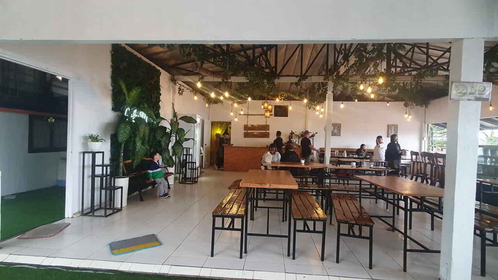 picture of gillan marie restaurant and cafe, restaurant in tanay rizal