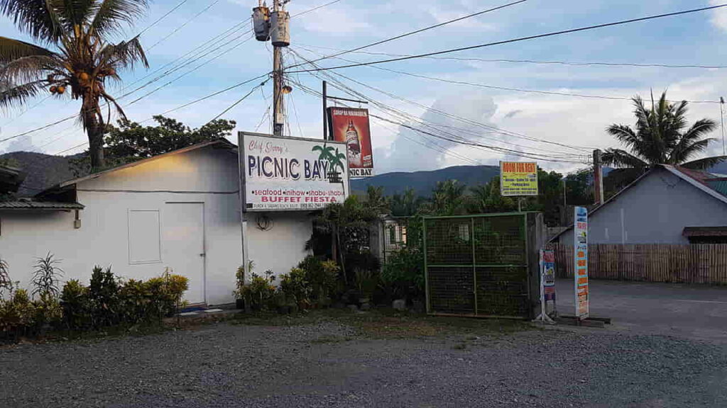 picture of picnic bay buffet fiesta, seafood restaurant in baler aurora