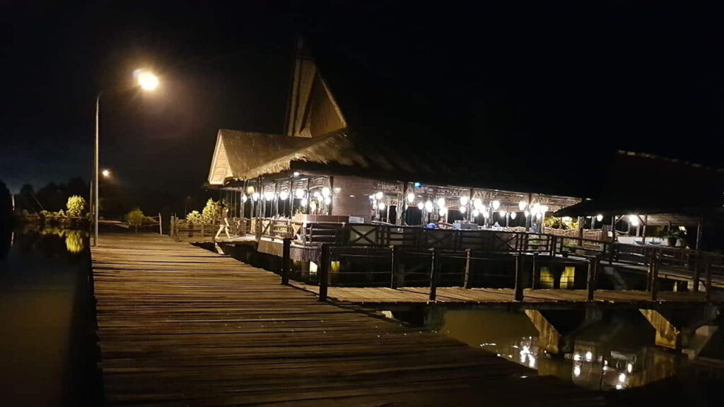 picture of punong restaurant, restaurant in tagum