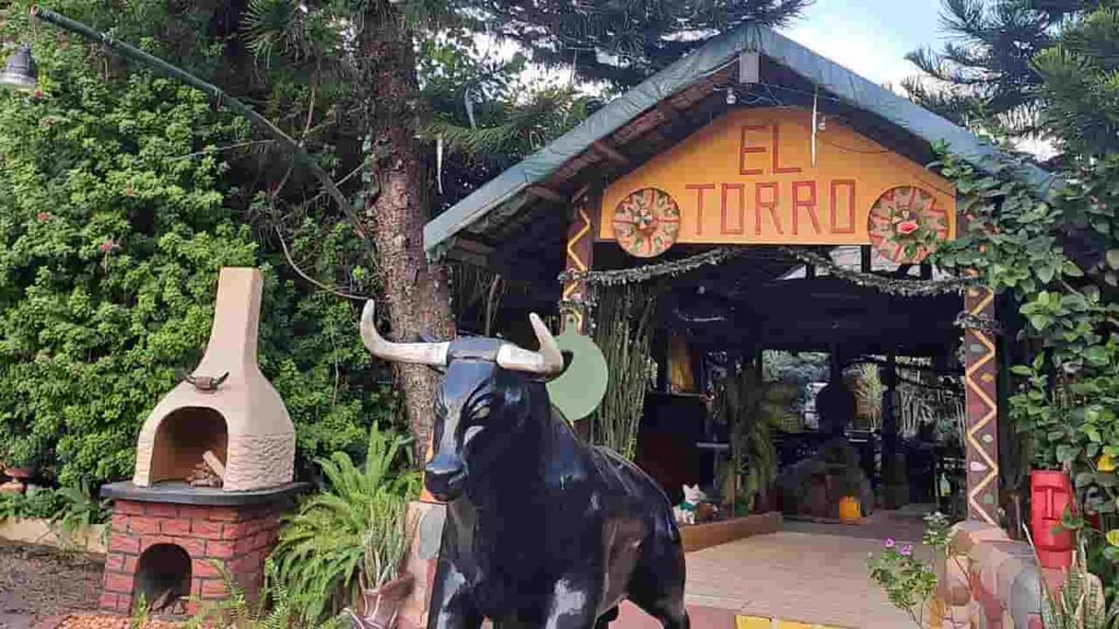 picture of restaurant el torro, seafood restaurant in batangas city