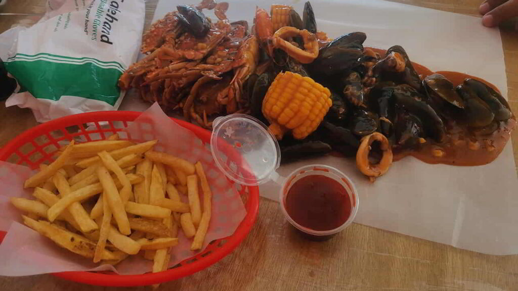 picture of seafood bucket - gentri, seafood restaurant in cavite