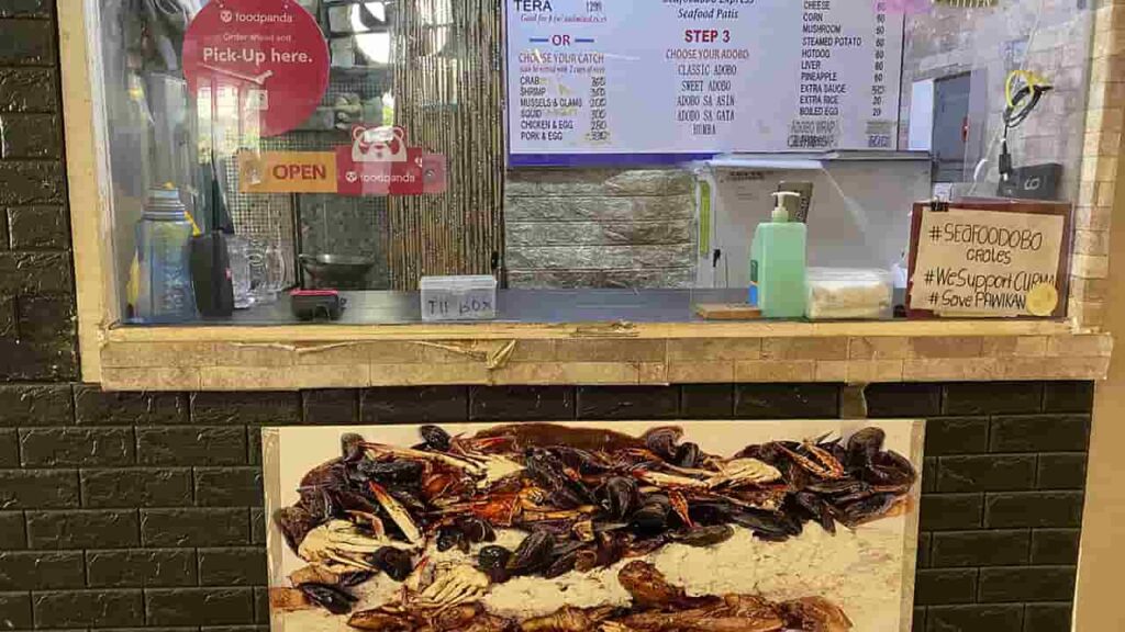 picture of seafoodobo crates, seafood restaurant in la union