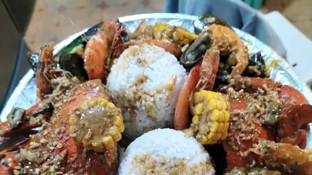 picture of seafoods paluto grill and restaurant, seafood restaurant in cavite