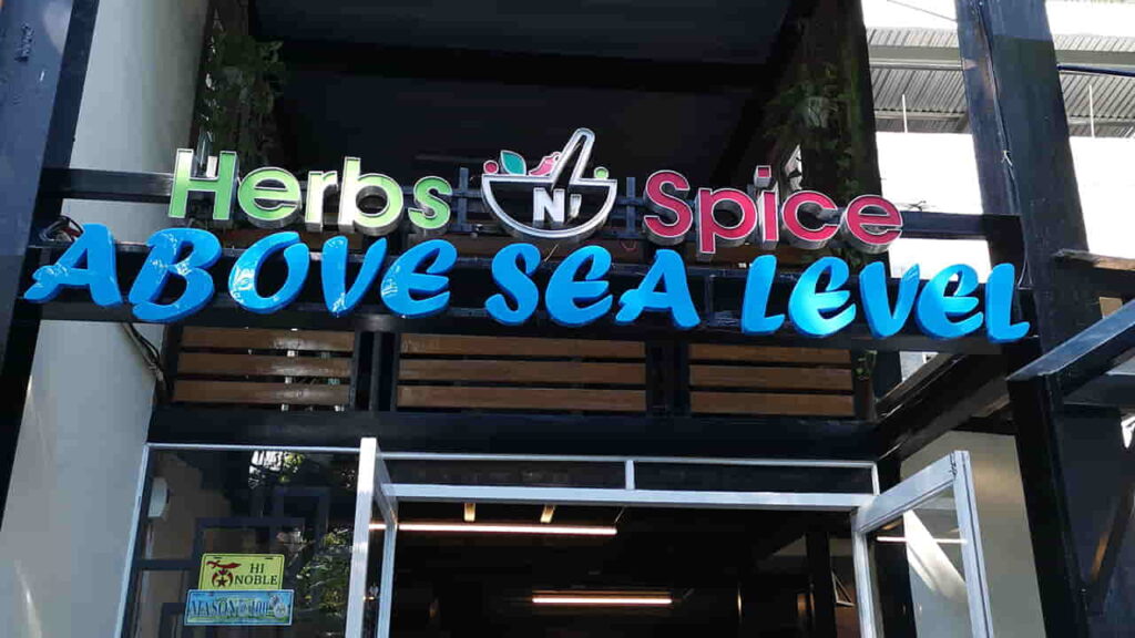 picture of herbs n' spice, seafood restaurant in san juan la union